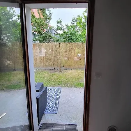 Apartment Le Petit Entre Paris Et Disney, Proche Centrex Avec Jardin Privatif Et Parking